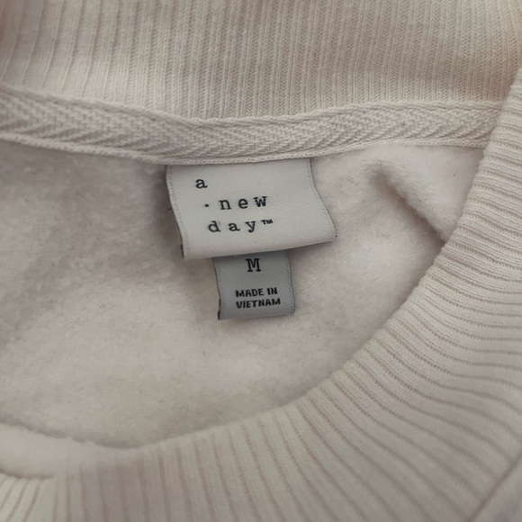Cream Crewneck Sweater - Picture 3 of 4